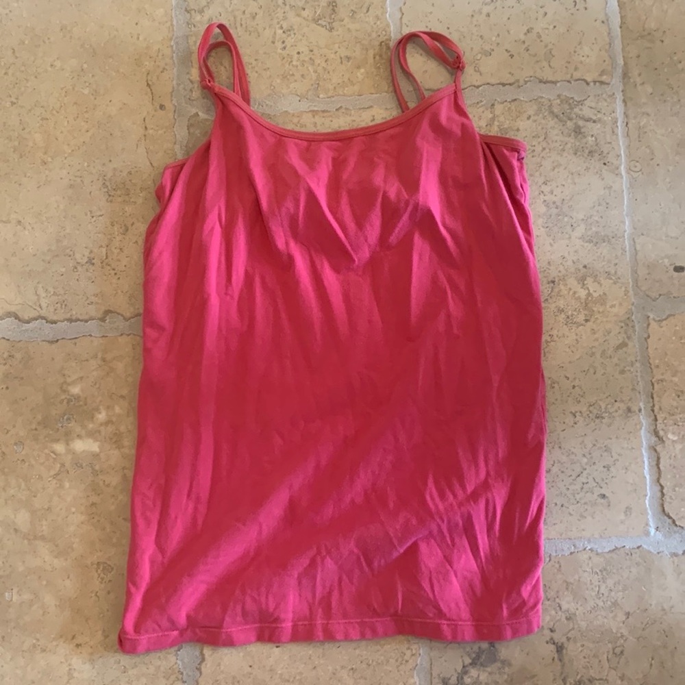 A cute tank top in the brand anchorblue